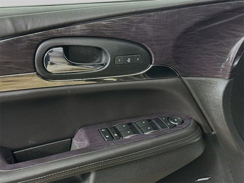 Used 2017 Buick Enclave Leather image 21
