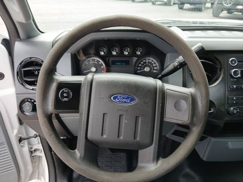 Used 2015 Ford F250 XL RWD image 17