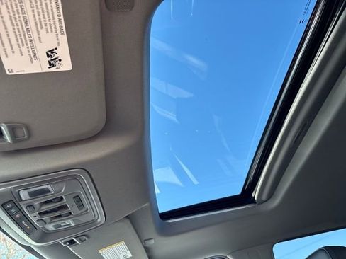 Used 2025 GMC Sierra 1500 Denali w/ Denali Reserve Package image 24