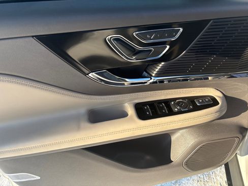 Used 2022 Lincoln Corsair Reserve image 12