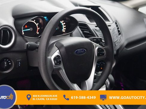 Used 2018 Ford Fiesta SE image 17