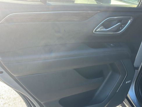 Used 2023 Chevrolet Tahoe Z71 image 24