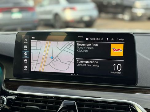 Used 2023 BMW 530e xDrive image 15