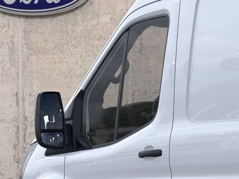 New 2026 Ford Transit 250 148 Medium Roof RWD image 20