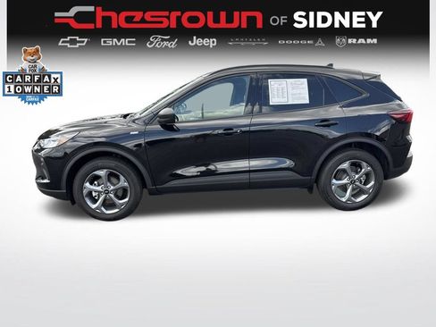 Used 2026 Ford Escape ST-Line w/ Cold Weather Package AWD/4WD image 2