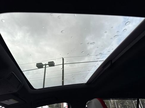 Used 2025 Volkswagen GTI SE image 34