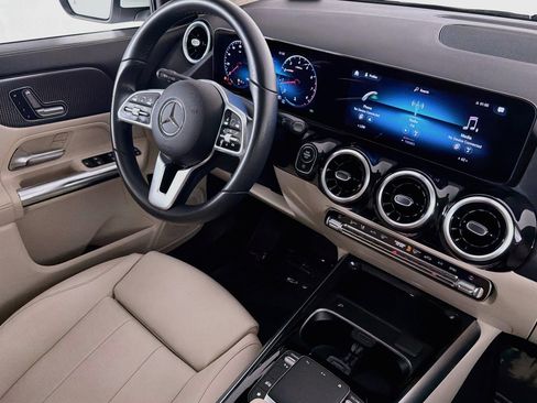 Certified 2022 Mercedes-Benz GLA 250 image 15