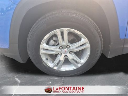 Used 2024 GMC Terrain SLE w/ Driver Convenience Package FWD image 32