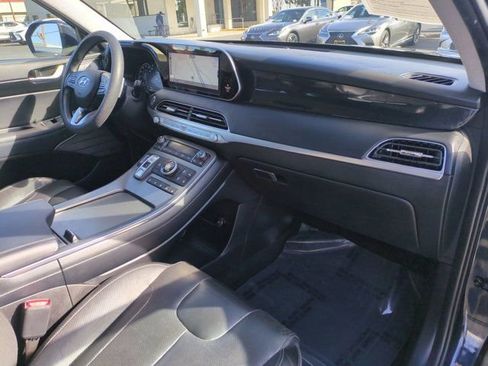Used 2021 Hyundai Palisade Limited w/ Winter Package image 33