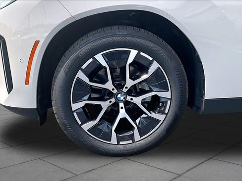 Used 2026 BMW X3 xDrive30i AWD/4WD image 11