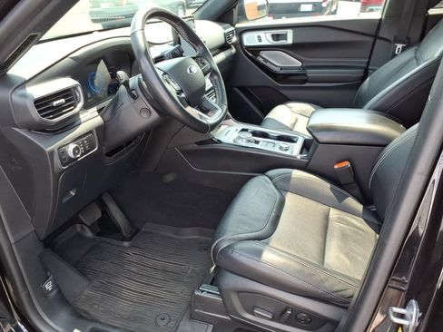 Used 2022 Ford Explorer ST w/ Equipment Group 401A AWD/4WD image 10