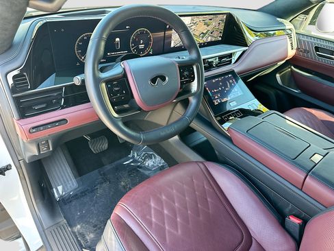 Used 2026 INFINITI QX80 Autograph image 9