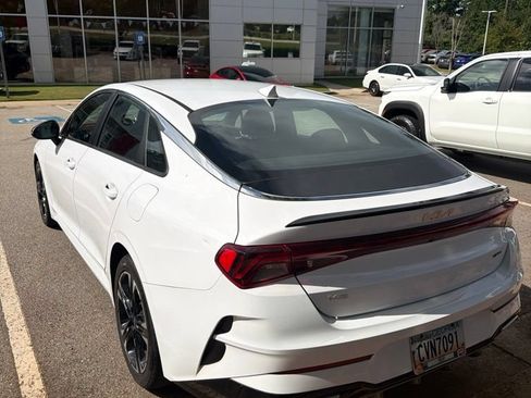 Used 2023 Kia K5 GT-Line w/ GT-Line Premium Package FWD image 3