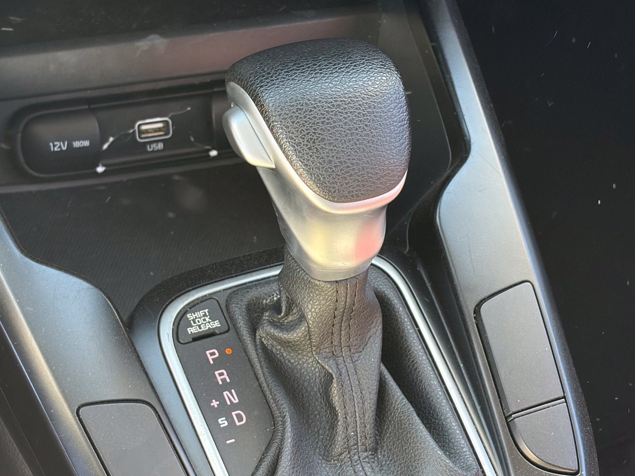 Used 2022 Kia Soul LX w/ Technology Package FWD image 8