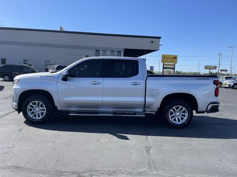 Used 2022 Chevrolet Silverado 1500 LT w/ Bed Protection Package AWD/4WD image 5