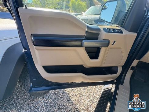 Used 2017 Ford F150 XLT w/ Equipment Group 302A Luxury AWD/4WD image 14