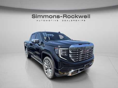 Used 2024 GMC Sierra 1500 Denali w/ Denali Reserve Package AWD/4WD image 5