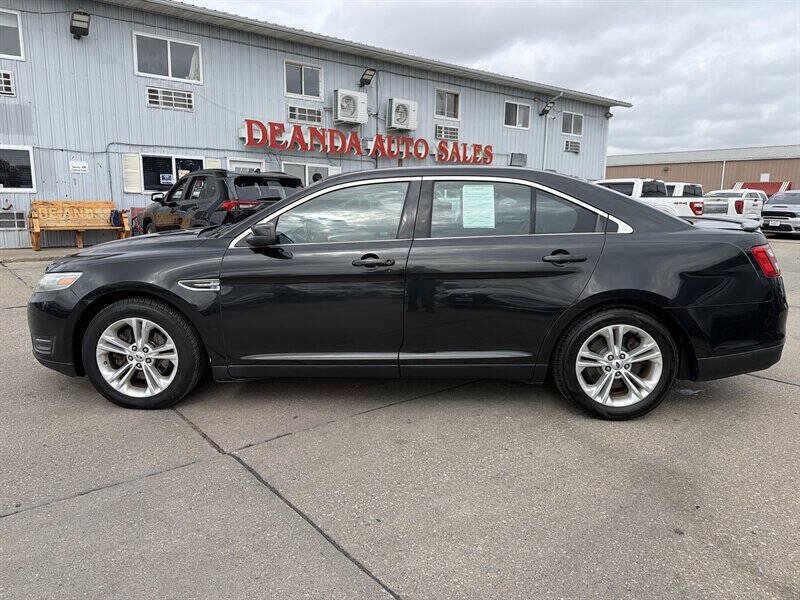 Used 2013 Ford Taurus SEL FWD image 2