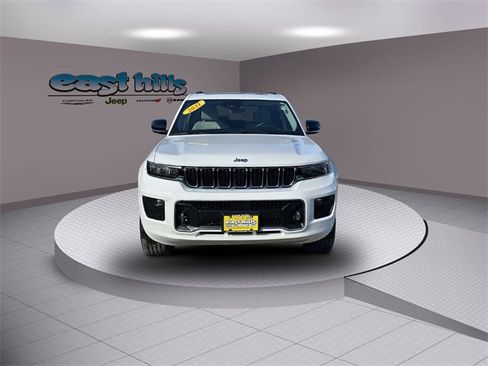 Certified 2021 Jeep Grand Cherokee L Overland w/ Luxury Tech Group IV image 8
