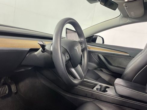Used 2023 Tesla Model 3 Standard Range RWD image 15