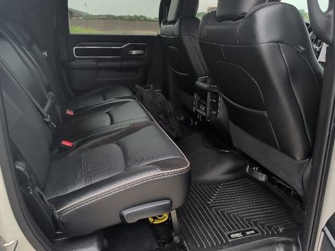 Used 2024 RAM 2500 Laramie w/ Night Edition AWD/4WD image 11