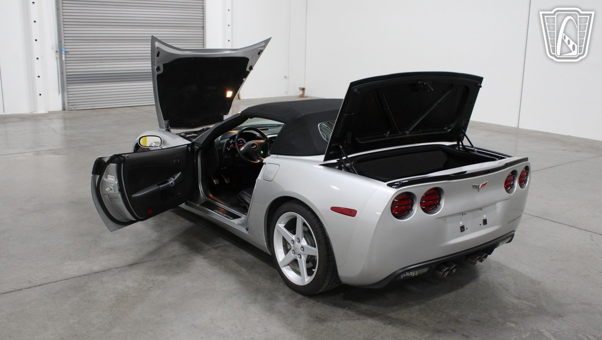 Used 2006 Chevrolet Corvette Convertible w/ Preferred Equipment Group RWD image 31
