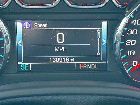 Used 2019 GMC Yukon XL SLT w/ Premium Edition RWD image 12