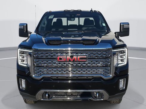 Used 2022 GMC Sierra 3500 Denali image 2