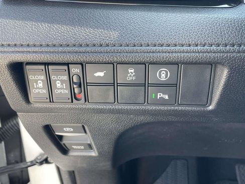 Used 2022 Honda Odyssey Touring image 21