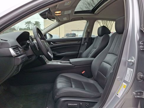 Used 2022 Honda Accord EX-L image 13