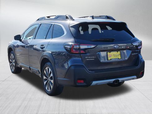 Used 2023 Subaru Outback Limited image 5