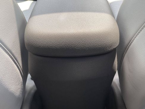 Used 2021 Hyundai Kona Limited w/ Cargo Package AWD/4WD image 23