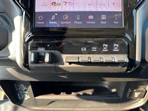 New 2026 RAM 3500 Tradesman image 15