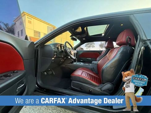 Used 2014 Dodge Challenger SXT RWD image 19