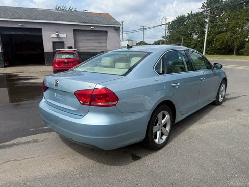 Used 2012 Volkswagen Passat 2.5 SE FWD image 5