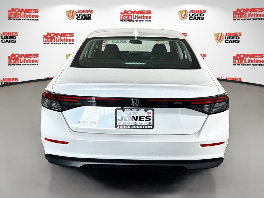 Used 2024 Honda Accord EX image 14