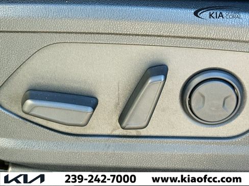 New 2026 Kia Sorento S w/ S Panoramic Sunroof Package image 26