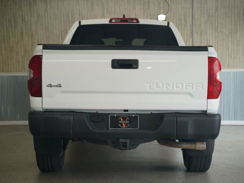 Used 2020 Toyota Tundra SR AWD/4WD image 9