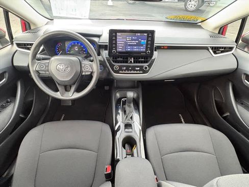 Used 2021 Toyota Corolla LE FWD image 10