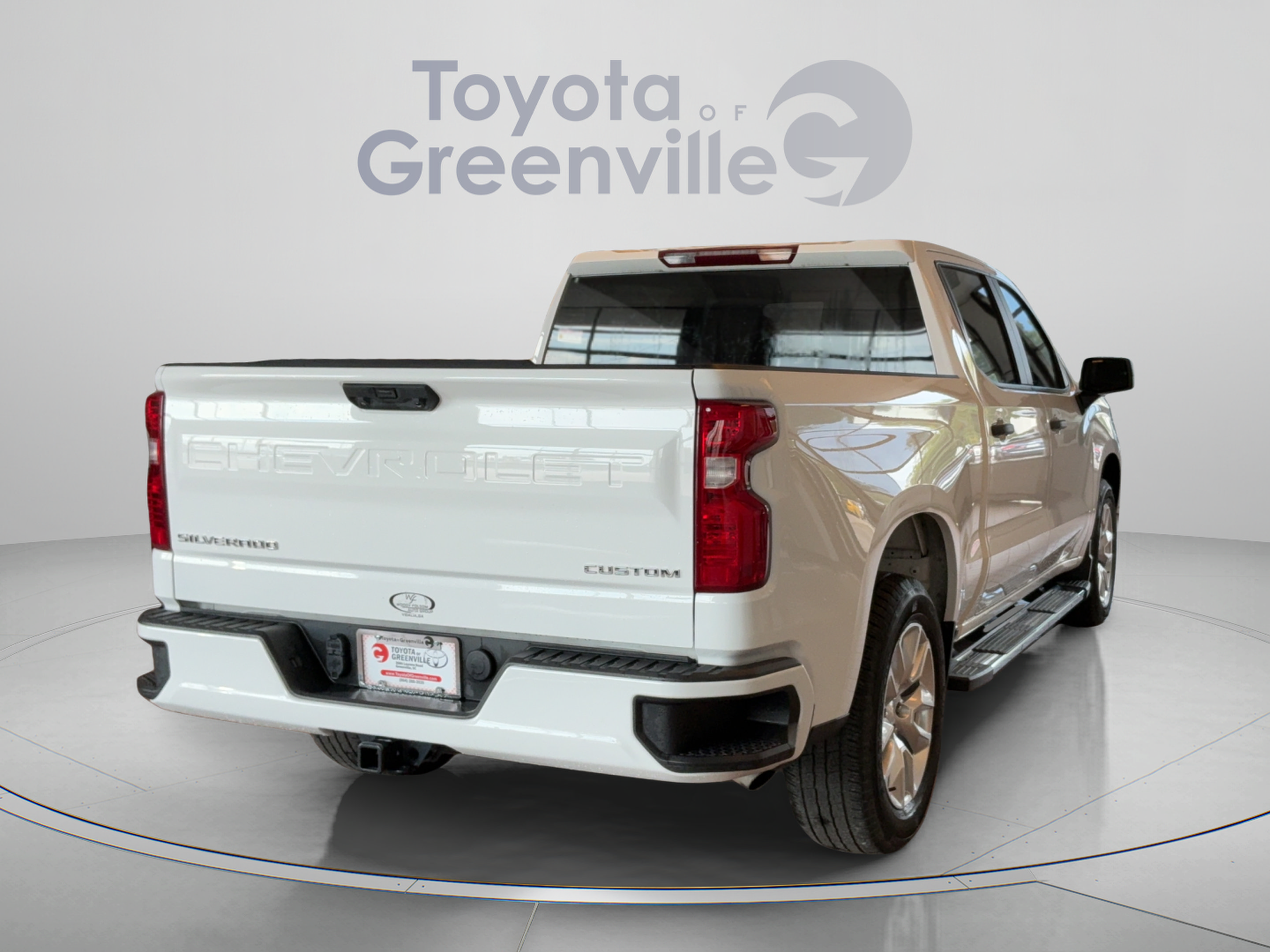Used 2024 Chevrolet Silverado 1500 Custom RWD image 6