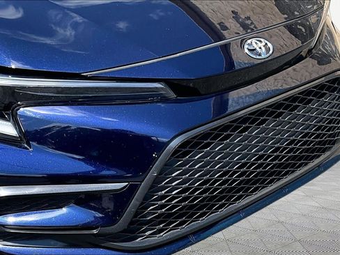 Certified 2025 Toyota Corolla SE FWD image 30