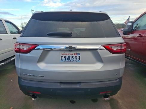 Used 2020 Chevrolet Traverse LT image 7