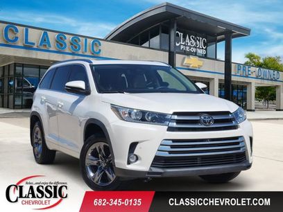 Used 2019 Toyota Highlander Limited Platinum