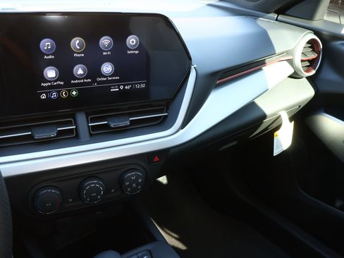 New 2026 Chevrolet Trax RS w/ Sunroof Package image 14