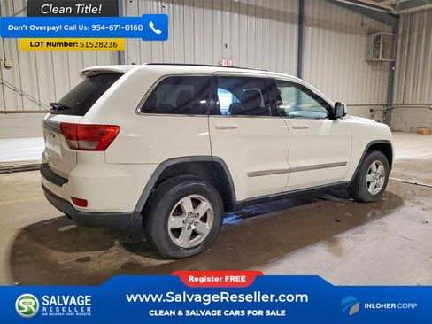 Used 2012 Jeep Grand Cherokee Laredo AWD/4WD image 4