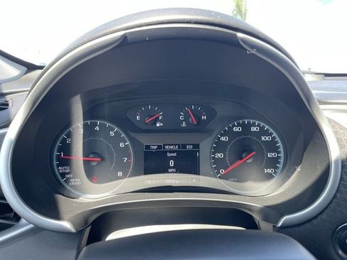 Used 2024 Chevrolet Malibu LT FWD image 11