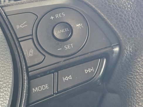 Certified 2024 Toyota RAV4 XLE AWD/4WD image 30