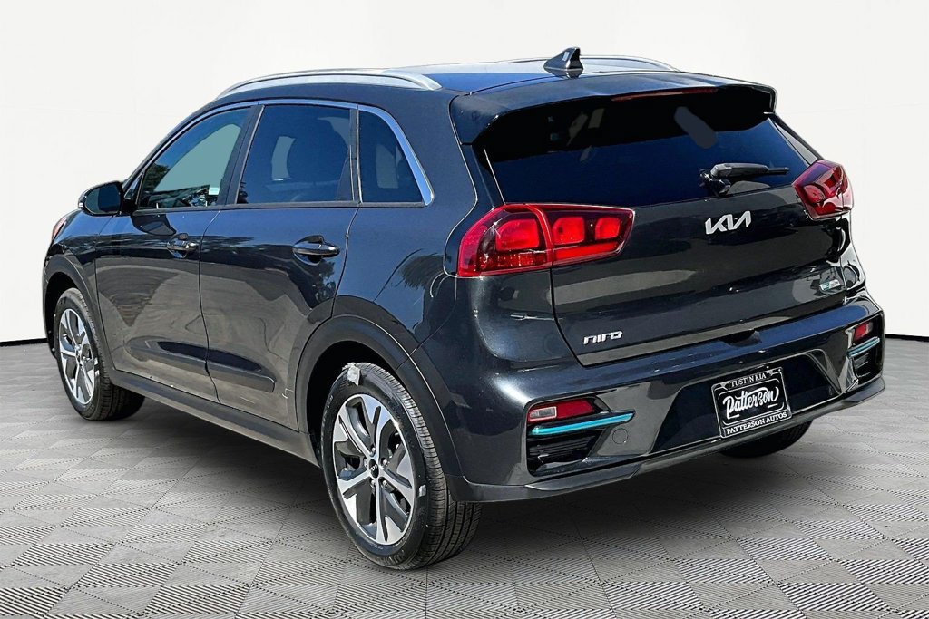 Used 2022 Kia Niro EX FWD image 7