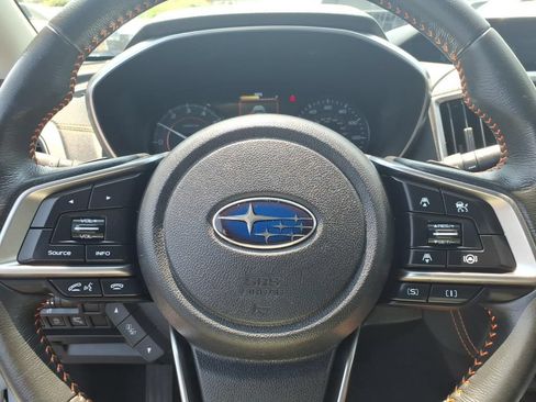 Used 2023 Subaru Crosstrek 2.0i Premium AWD/4WD image 5