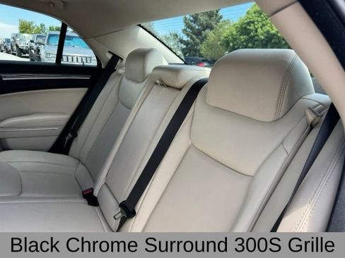 Certified 2021 Chrysler 300 Touring L AWD/4WD image 18